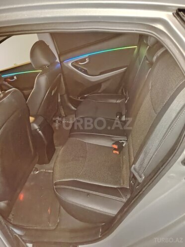 Hyundai Elantra 2015, 83,665 km - 1.8 l - Bakı