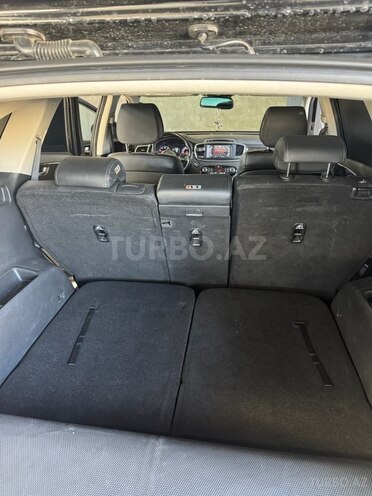 Kia Sorento-5