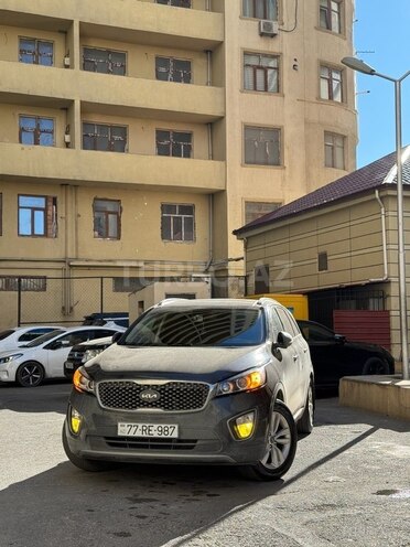 Kia Sorento-13