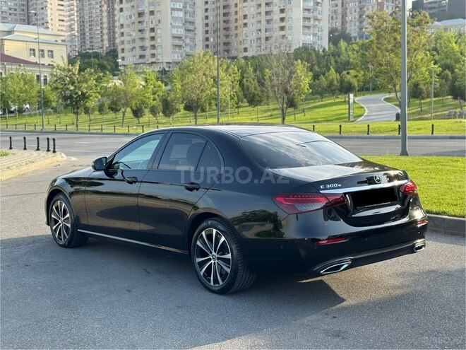 Mercedes E 300 e 2021, 18,000 km - 2.0 l - Bakı