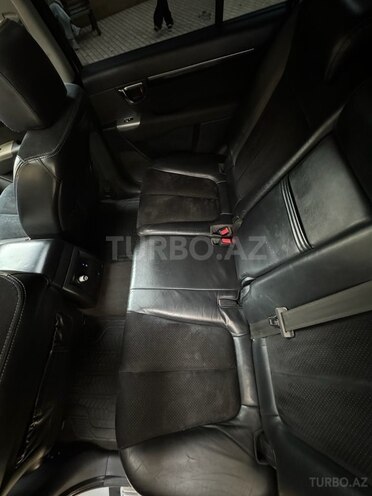 Hyundai Santa Fe-10