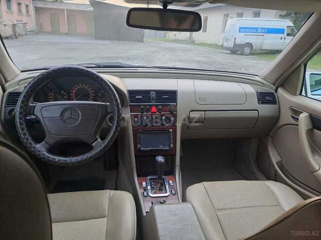 Mercedes C 230 1999, 250,000 km - 2.3 л - Bakı