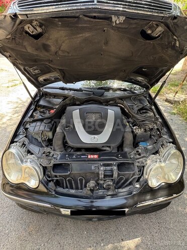 Mercedes C 230 2006, 330,000 km - 2.5 л - Bakı