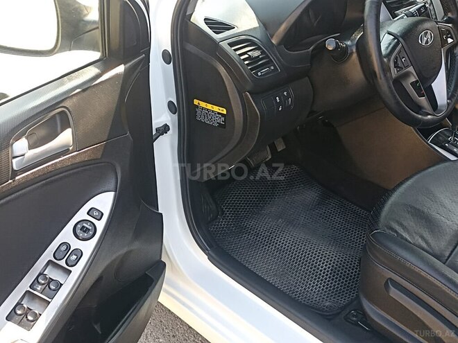 Hyundai Accent 2016, 169,000 km - 1.6 l - Bakı