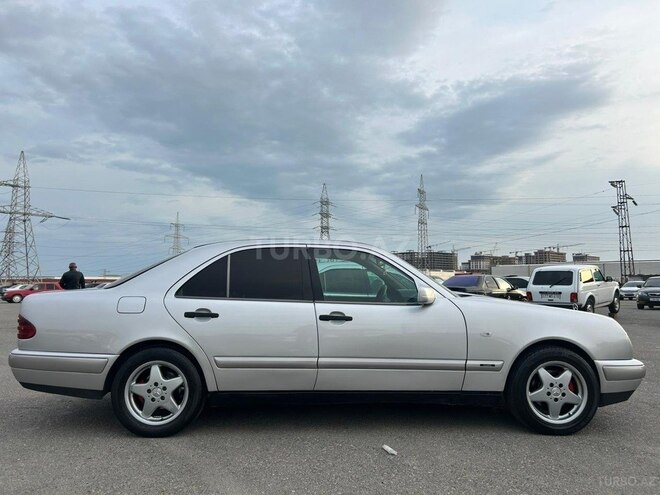 Mercedes E 220 d 1999, 650,000 km - 2.2 л - Bakı