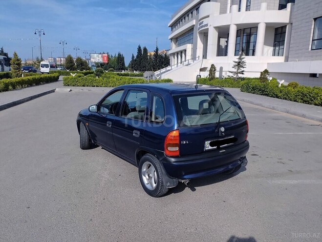 Opel Vita 1996, 159,000 km - 1.4 л - Sumqayıt