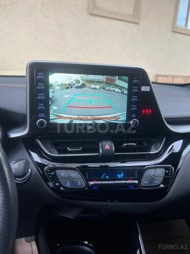 Toyota C-HR 2023, 23,000 km - 2.0 l - Bakı