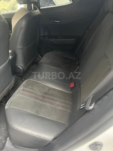 Toyota C-HR 2023, 23,000 km - 2.0 l - Bakı