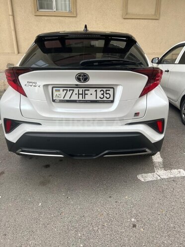 Toyota C-HR 2023, 23,000 km - 2.0 l - Bakı