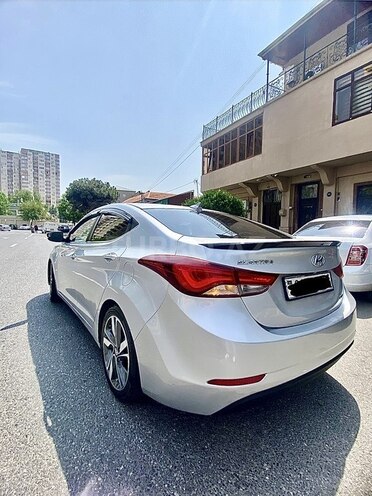 Hyundai Elantra 2015, 217,000 km - 1.8 l - Bakı
