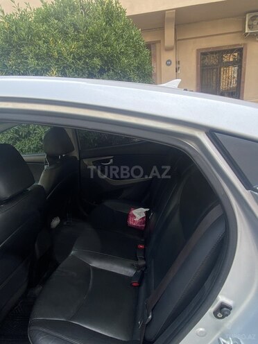 Hyundai Elantra 2015, 217,000 km - 1.8 l - Bakı
