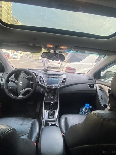 Hyundai Elantra 2015, 217,000 km - 1.8 l - Bakı