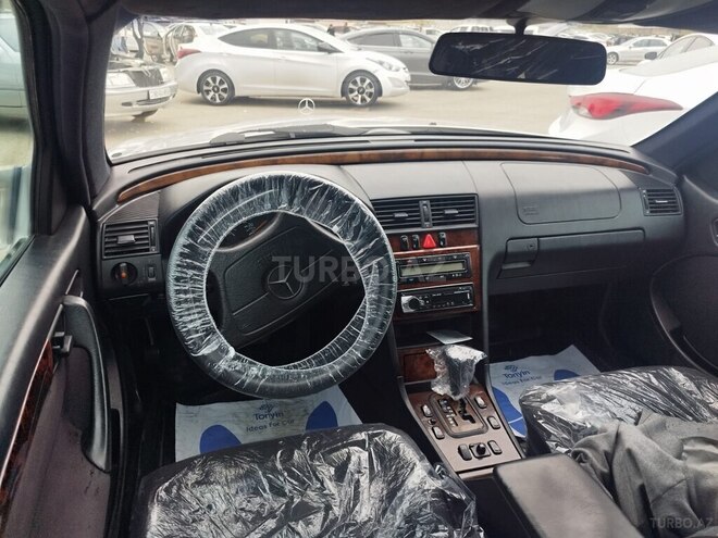Mercedes C 240 1998, 293,000 km - 2.4 л - Bakı