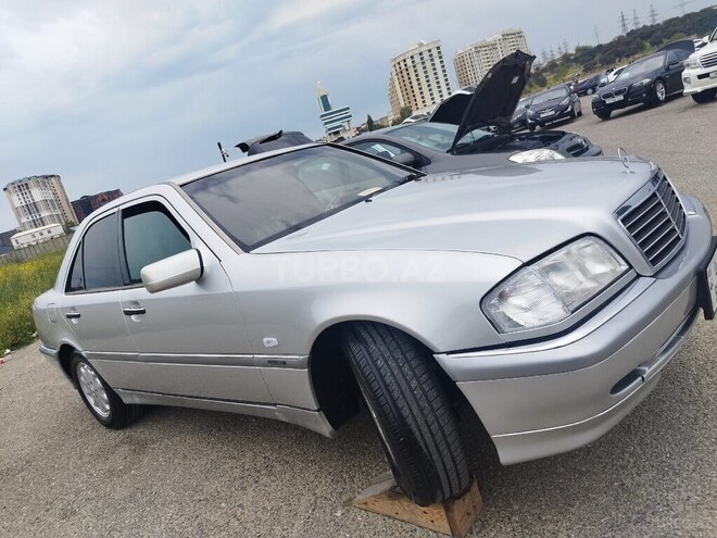 Mercedes C 240 1998, 293,000 km - 2.4 л - Bakı