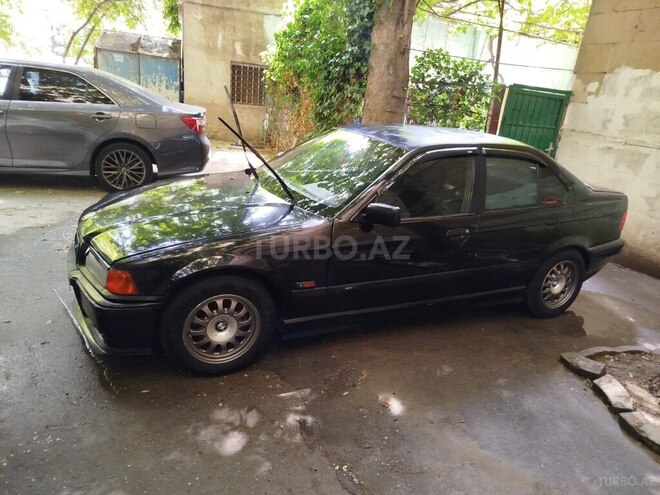 BMW 320 1993, 497,000 km - 2.0 l - Bakı