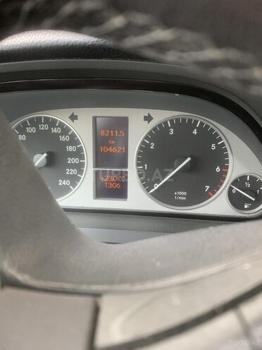 Mercedes B 180 2009, 104,621 km - 1.7 л - Bakı