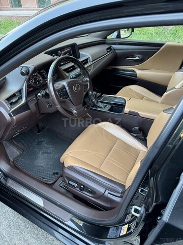 Lexus ES 250 2019, 170,300 km - 2.5 л - Bakı