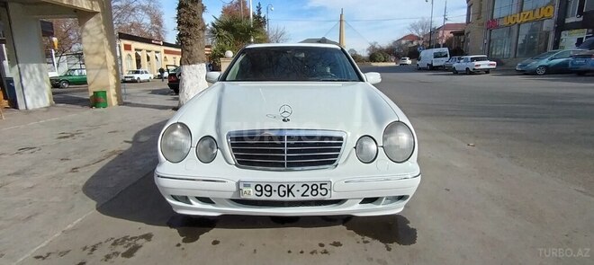 Mercedes E 220 d 2000, 521,751 km - 2.2 l - Qazax