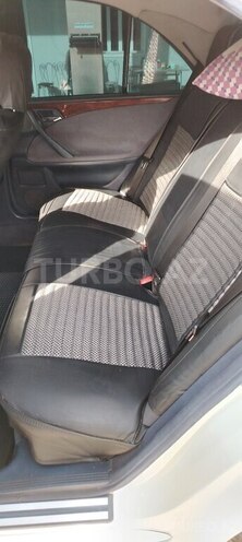 Mercedes E 220 d 2000, 521,751 km - 2.2 l - Qazax