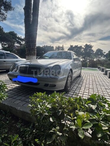 Mercedes E 220 d 2001, 389,569 km - 2.0 l - İmişli
