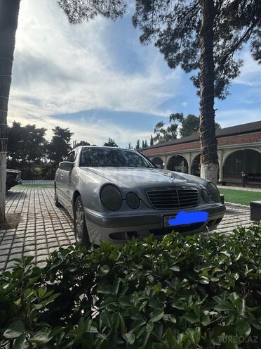 Mercedes E 220 d 2001, 389,569 km - 2.0 l - İmişli