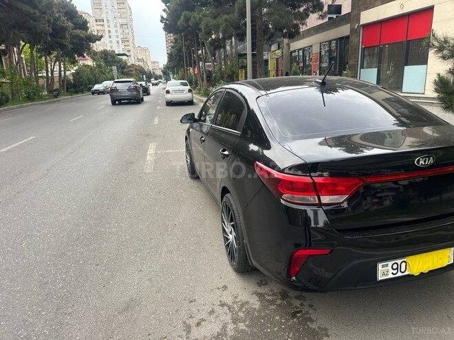 Kia Rio 2018, 175,000 km - 1.6 l - Bakı