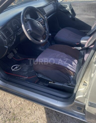 Opel Vectra 1996, 1,179,147 km - 2.0 l - Bakı