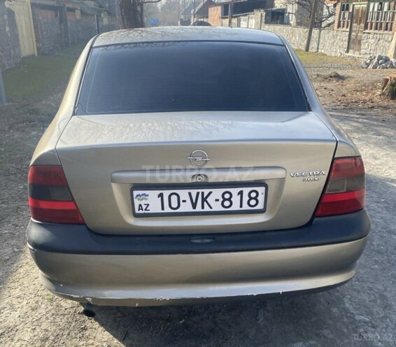 Opel Vectra 1996, 1,179,147 km - 2.0 l - Bakı