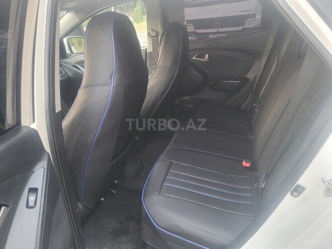 Hyundai ix35 2011, 290,000 km - 2.0 l - Bakı