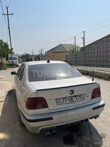 BMW 520 1997, 150,000 km - 2.0 л - Bakı