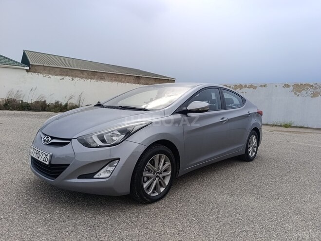 Hyundai Elantra 2015, 268,225 km - 1.6 l - Bakı