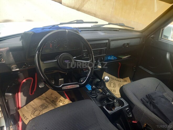 LADA (VAZ) Niva 2015, 190,200 km - 1.7 l - Naftalan
