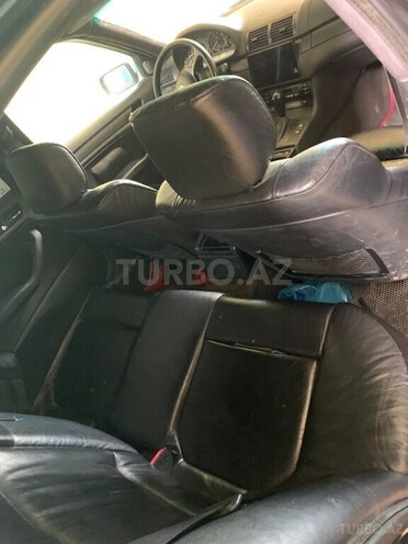 BMW 325 2000, 130,000 km - 2.5 l - Gəncə
