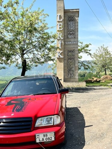 Mercedes C 240 1999, 269,000 km - 2.4 л - Bakı