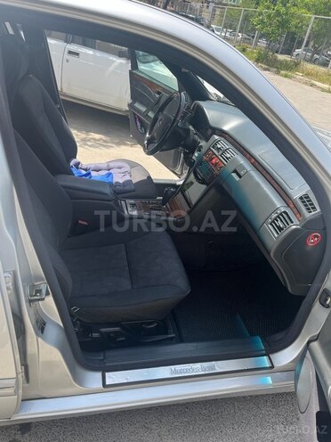 Mercedes E 270 2000, 274,000 km - 2.7 l - Bakı