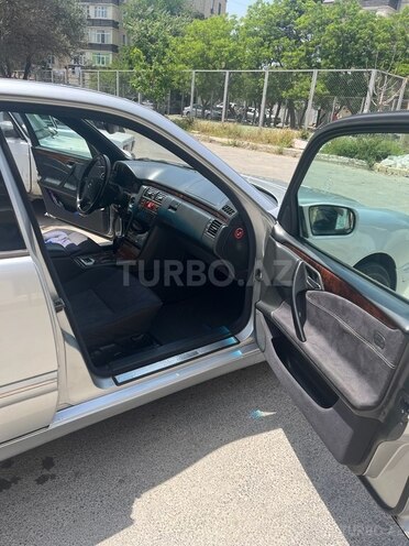 Mercedes E 270 2000, 274,000 km - 2.7 l - Bakı
