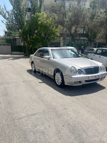 Mercedes E 270 2000, 274,000 km - 2.7 l - Bakı