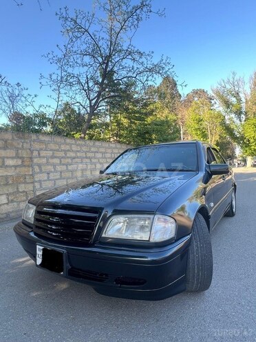 Mercedes C 200 1999, 280,000 km - 2.0 л - Xaçmaz