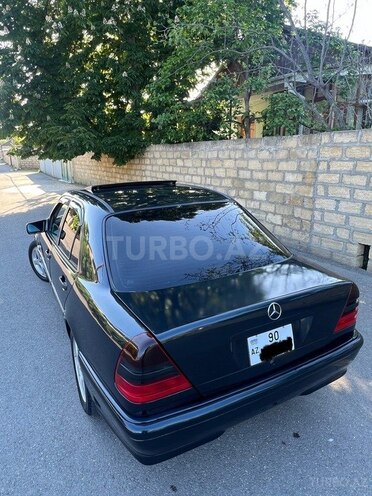 Mercedes C 200 1999, 280,000 km - 2.0 л - Xaçmaz