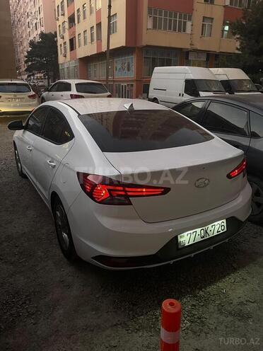 Hyundai Elantra 2019, 220,000 km - 2.0 l - Bakı