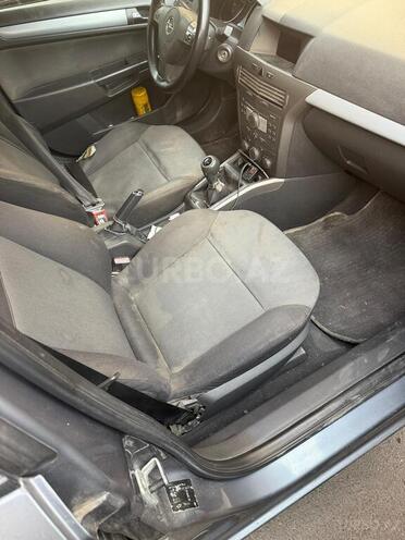 Opel Astra 2006, 259,000 km - 1.4 l - Bakı