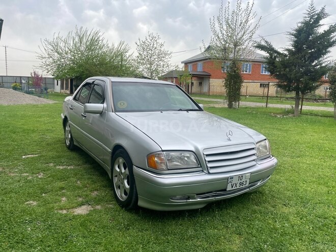 Mercedes C 280 1997, 395,000 km - 2.8 l - Masallı