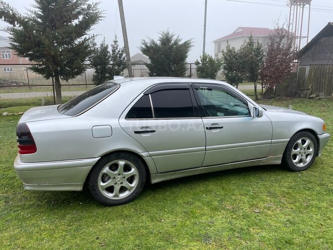 Mercedes C 280 1997, 395,000 km - 2.8 l - Masallı