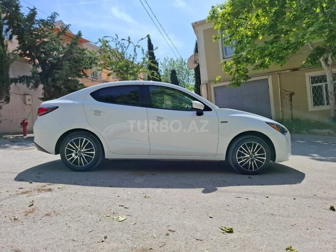 Toyota Yaris iA 2018, 270,000 km - 1.5 л - Bakı
