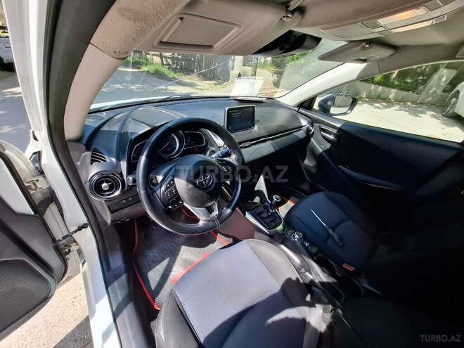 Toyota Yaris iA 2018, 270,000 km - 1.5 л - Bakı