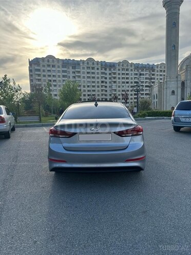Hyundai Elantra 2016, 107,000 km - 2.0 л - Bakı
