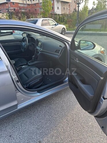 Hyundai Elantra 2016, 107,000 km - 2.0 л - Bakı