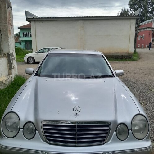 Mercedes C 200 2000, 380,000 km - 2.0 л - Lənkəran