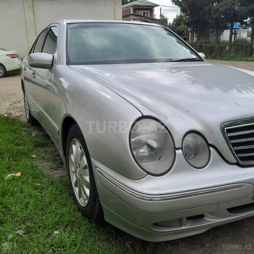 Mercedes C 200 2000, 380,000 km - 2.0 л - Lənkəran
