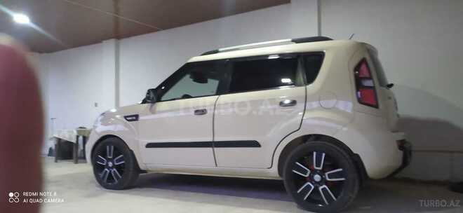 Kia Soul 2010, 100,000 km - 2.0 l - Qusar